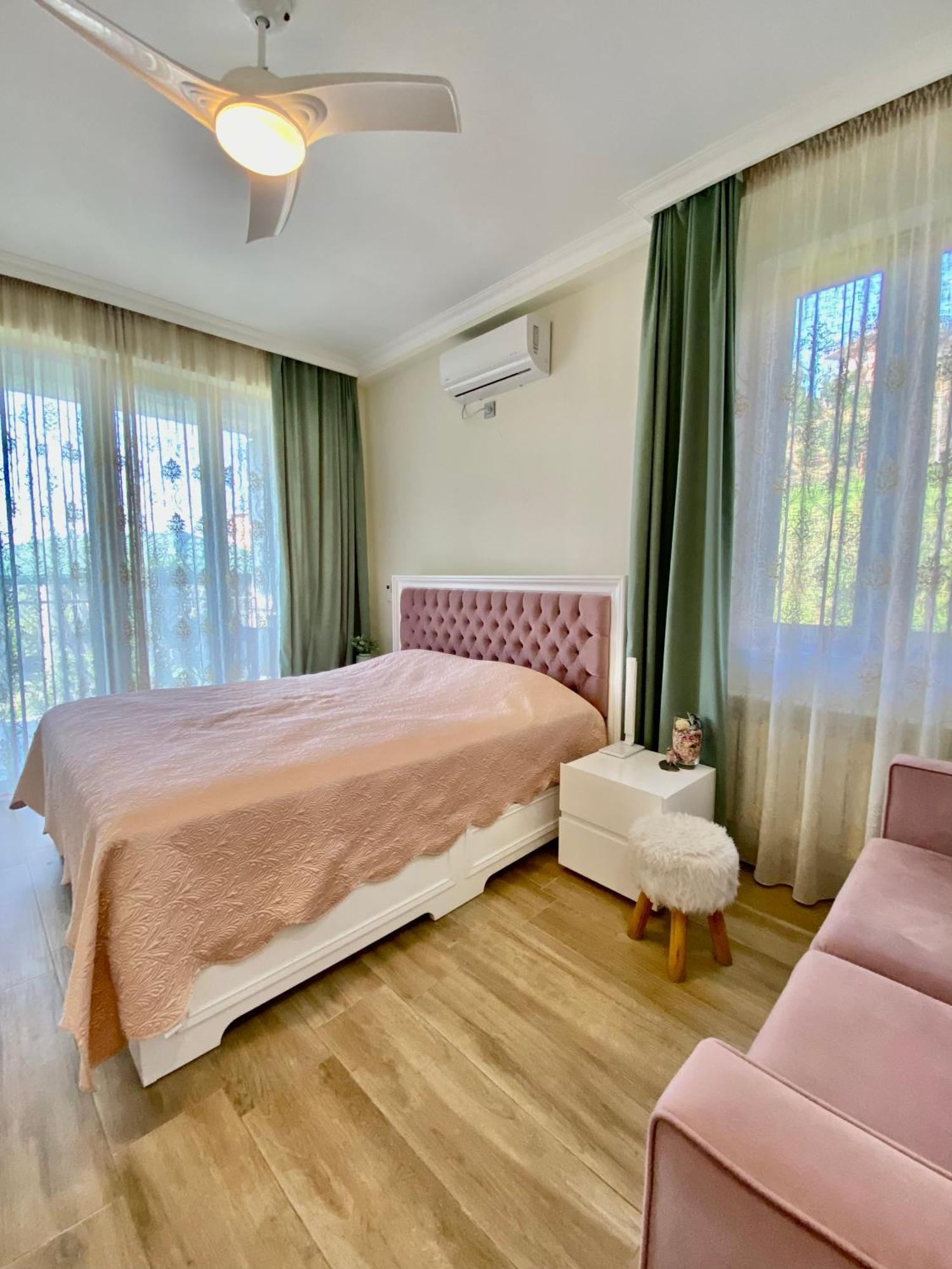 Guest House Botanical Paradise Mtsvane Konts'khi Exterior foto