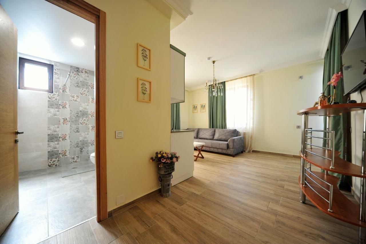 Guest House Botanical Paradise Mtsvane Konts'khi Exterior foto